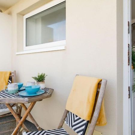 Two Bed Seafront Escape In East Wittering Daire Dış mekan fotoğraf