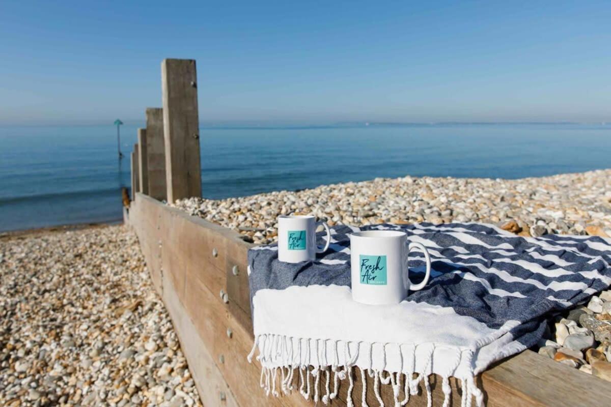 Two Bed Seafront Escape In East Wittering Daire Dış mekan fotoğraf